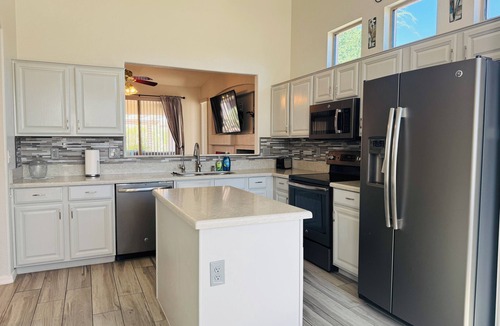 Gilbert House | Active Adult Escape in Trilogy - Golf, Fitness, Heated Pool, Restaurant & More