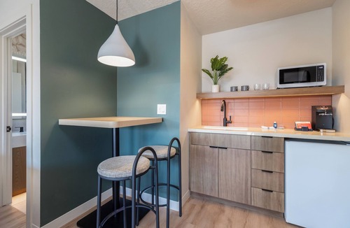 Panguitch Hotel | Adobe Desert Boutique Motel