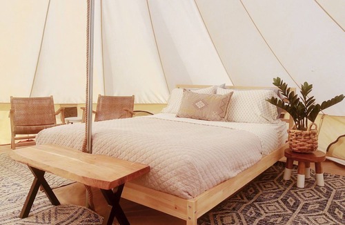 Utah House | Adorable glamping Tent on private sandy beach