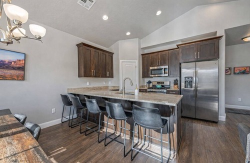 Sienna Hills Villa | Adventure`s base! Family friendly, heated pool