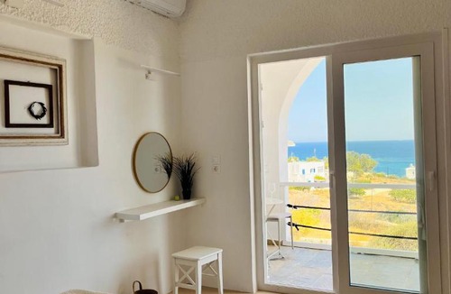 Vari House | Aelia