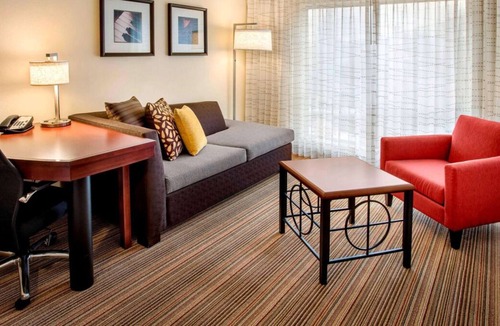 Westborough House | Affordability Meets Comfort! Free Parking, Pet-friendly, Onsite Swimming Pool