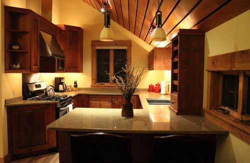 Tetonia Ski Chalet | Affordable elegance with great Teton Mountain views