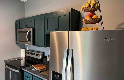 Bellefontaine Apartment | African Inspired 1BR Flat - Downtown Bellefontaine