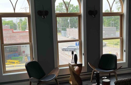 Bellefontaine Apartment | African Inspired 1BR Flat - Downtown Bellefontaine