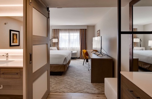 Edwards Business Park Hotel | Aiden by Best Western Scottsdale North