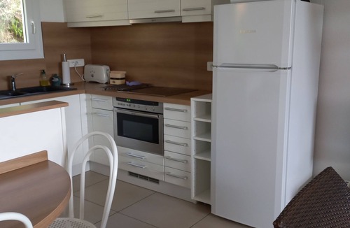 Cargese Apartment | Air-conditioned apartment with sea view, in a residence in the heart of a 3-hectare park