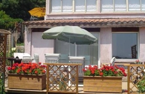 Furiani Apartment | Air-conditioned apartment with swimming pool at 2.5km. Sandy beaches