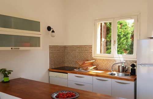 Marine de Saint Ambroggio House | Air-conditioned house with sea view, 80 metres from the beach