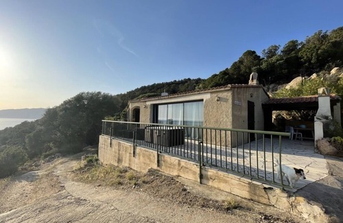 Porto Pollo House | Airconditioned villa for 10 people in maquis with 180° sea view Sea access 600M