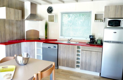 Aregno Ski Chalet | ALGAJOLA JOLI CHALET BOIS CLIMATISE 4/6 pers vue campagne &villages proche plage