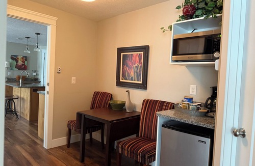 Lava Hot Springs House | All One Level Basement Unit Large Great Room Kitchen 3 bed 2 baths