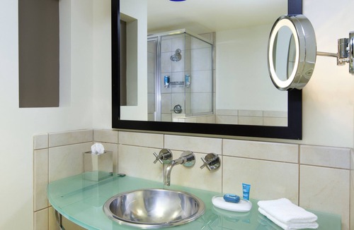 Newark Hotel | Aloft by Marriott Silicon Valley