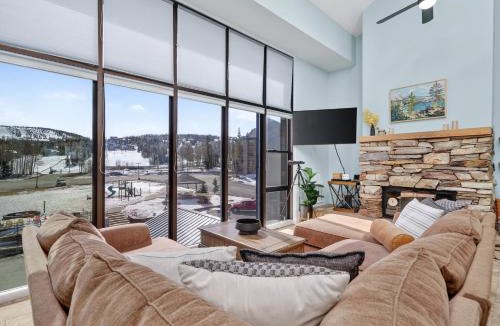 Brian Head Apartment | Alpine Loft - Hilton Resort - Private Condo - View