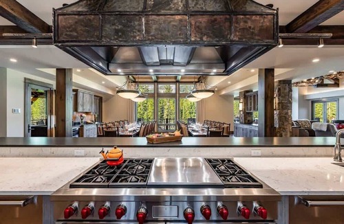 Big Sky House | Alpine Peak Lodge