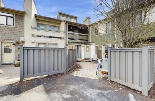 Ketchum Apartment | Alpine Villa #18