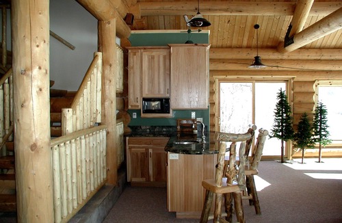 Alton Cabin | Alton Lodge Grand Retreat ~ Near Bryce & Zion ~ Sleeps Large Group ~ Dark Sky