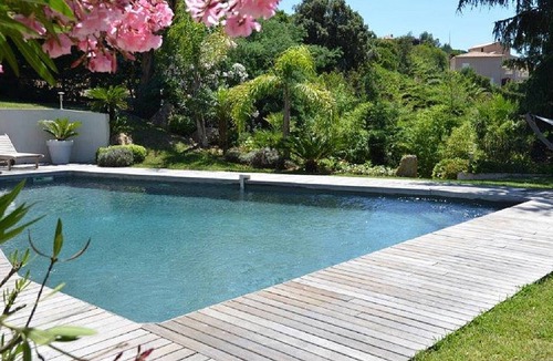 Molini House | ALZONE 6-bedroom villa with a swimming pool and sea views in a quiet location