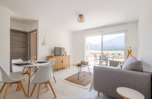 Marine de Saint Ambroggio Apartment | Amandula - Appt climatisé vue mer