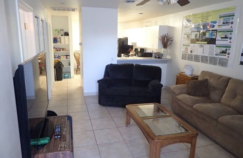 Campus Farm Apartment | Amazing 2Bd2BA, huge apt, private and safe, Rillito River Park walking distance.