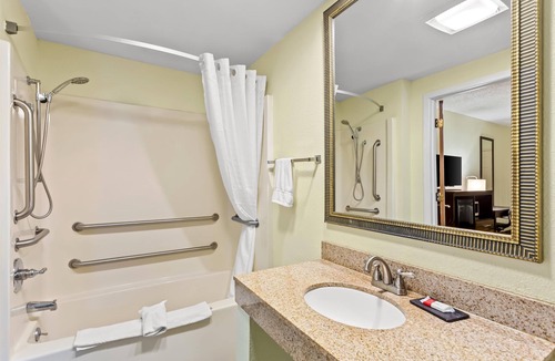 Grayson Hotel | Americas Best Value Inn Grayson