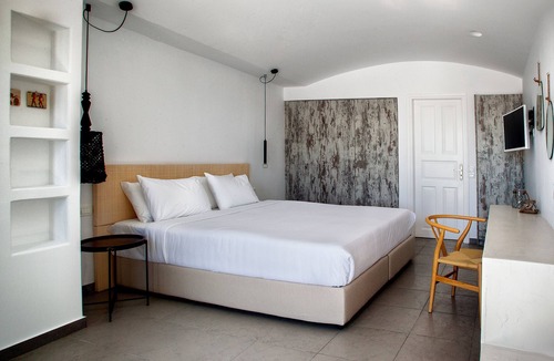 Fira Hotel | Amity Junior Suite view