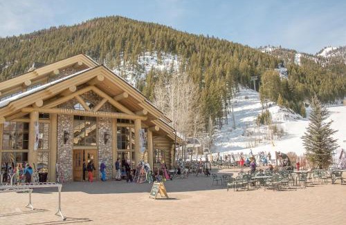Ketchum House | Andora Villa Condo 109