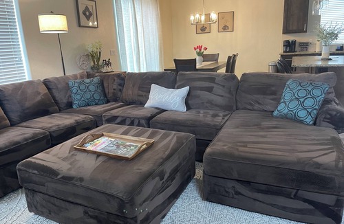 West Valley House | Annie’s Place! Right in the heart of Boise!