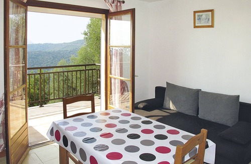 Partinello Apartment | Apartment Aloes by Interhome
