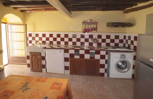 Albo Apartment | Apartment at Corsican Cap, in a village, 1 mile away from the sea