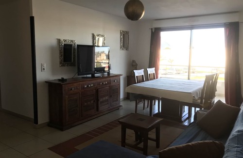 San-Giuliano Apartment | Apartment by the sea