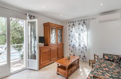 Sari-Solenzara Apartment | Apartment Cappone by Interhome
