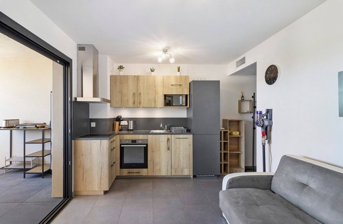 Grosseto-Prugna Apartment | Apartment 'Chez Valérie' with Sea View, Balcony and Air Conditioning