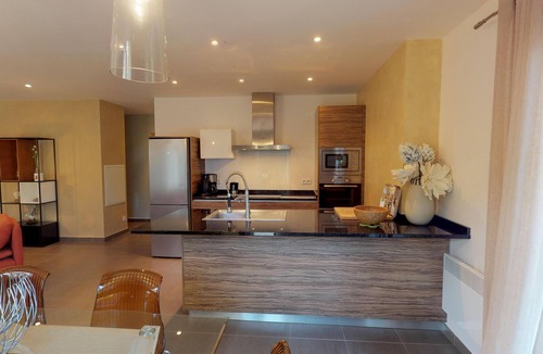 Calvi Apartment | Apartment-F4 95 m²-Ensuite-Apartment-Mountain view