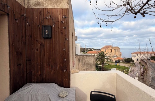 Algajola Apartment | Apartment in the heart of Algajola village with sea view