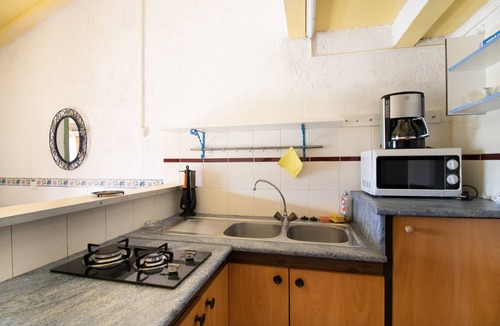 Appietto Apartment | Apartment 'Le Quattru' with Sea View, Wi-Fi and Air Conditioning