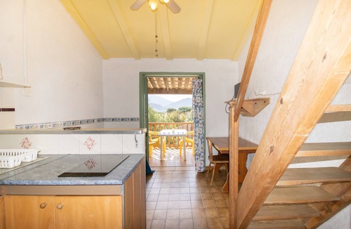Appietto Apartment | Apartment 'Le Tre' with Sea View, Wi-Fi and Air Conditioning