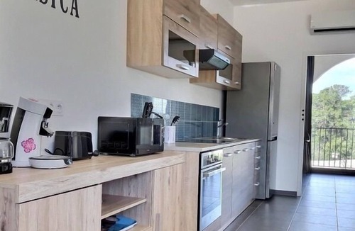 Lozari Apartment | Apartment near the beach