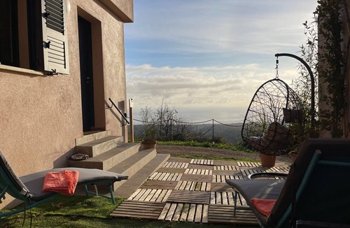 Cervione Apartment | Apartment 'Nucciola' with Sea View, Private Garden, and Air Conditioning