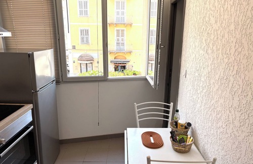 Corte Apartment | Apartment sleeps 2 Corte center
