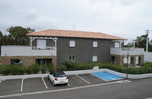 Ghisonaccia Apartment | Apartment (T3) * Ghisonaccia Corsica with pool
