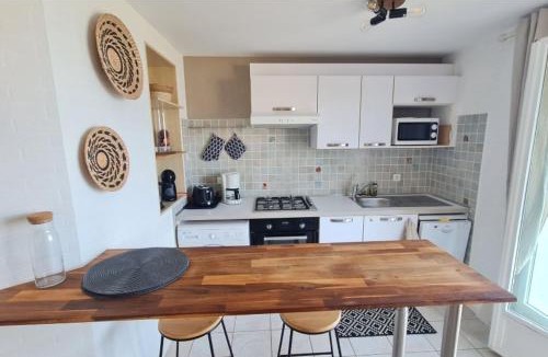 Villanova Apartment | Apartment with balcony and 360 sea view