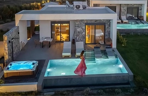 Kos Town Villa | Aphrodite Luxury Villas & Suites-Private Heated Pool & Jacuzzi