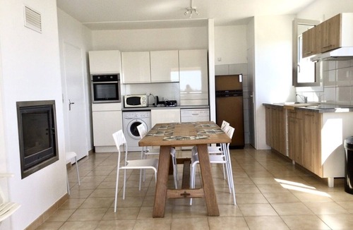 Sant'Andrea-di-Cotone Apartment | Appartement vue Mer, Pied de Montagne