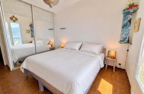 Tiuccia Apartment | Appartement 1 chambre pieds dans l'eau TIUCCIA