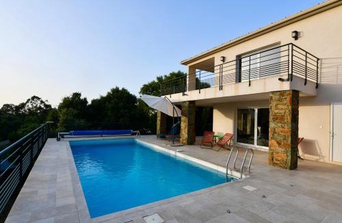 Oletta Apartment | Appartement 60m2 avec piscine privée dans villa