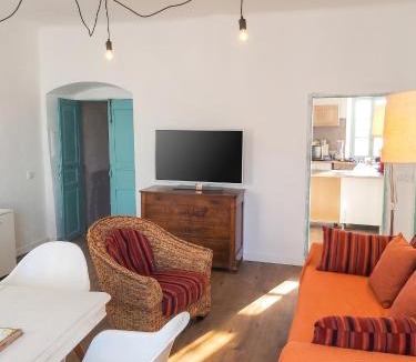 Algajola Apartment | Appartement charmant à Algajola avec terrasse