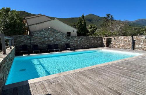 Sisco Apartment | Appartement en résidence d'exception avec piscine dans le cap corse