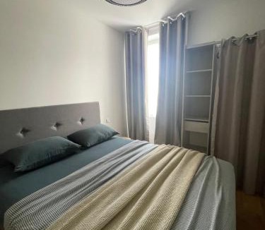 Corte Apartment | Appartement F3 Corte, centre ville