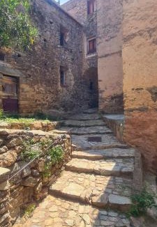 Lama Apartment | Appartement médiéval au cœur du village de Lama